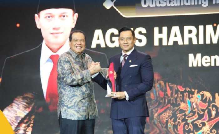 Gebuk Mafia Tanah Selamatkan Potensi Kerugian Rp5,71 Triliun, Menteri AHY Raih Penghargaan Outstanding in Land Law Enforcement