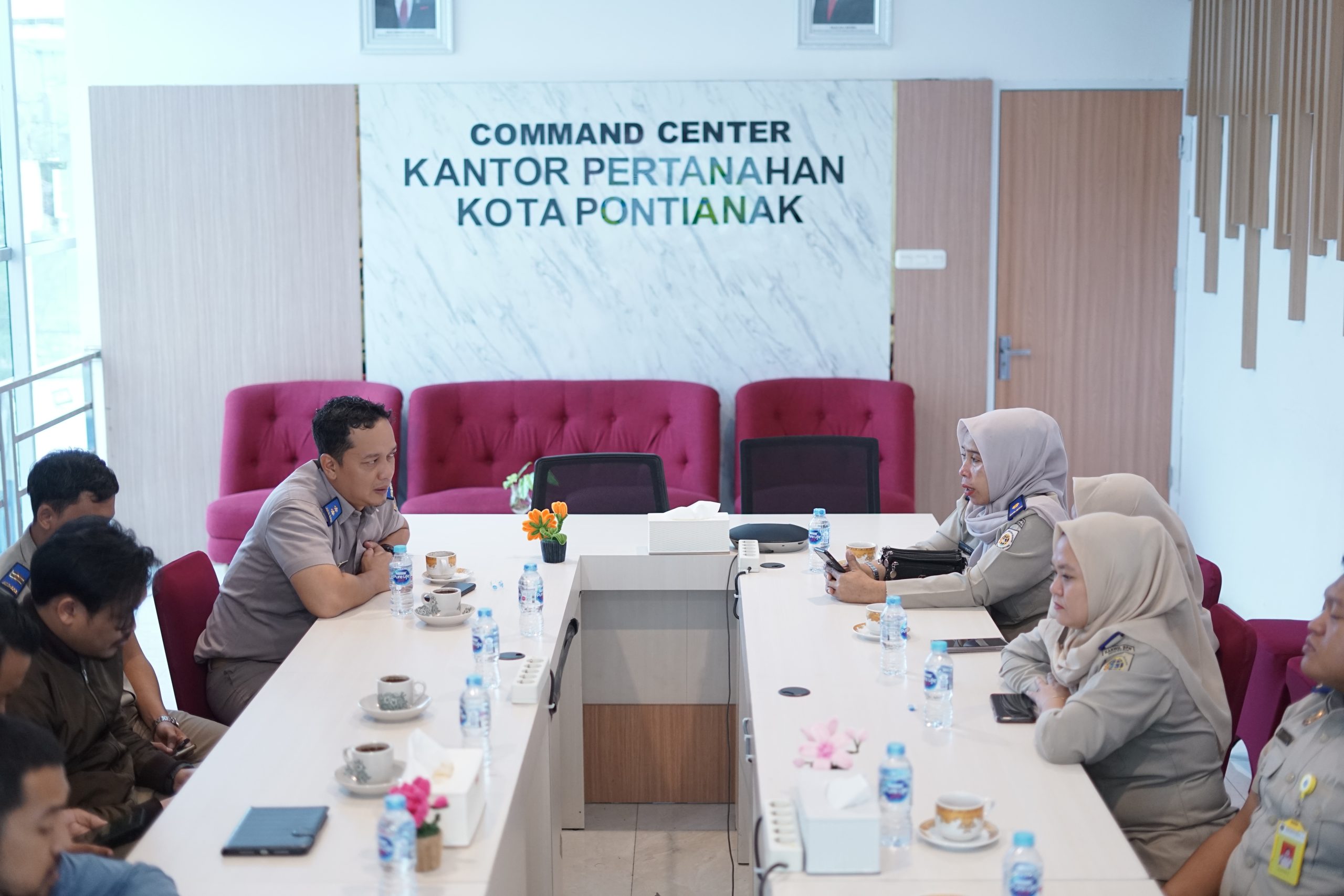 Monitoring dan Evaluasi di Kantor Pertanahan Kota Pontianak dalam rangka persiapan pemeriksaan Pejabat Pembuat Akta Tanah (PPAT) Daerah Kerja Kota Pontianak