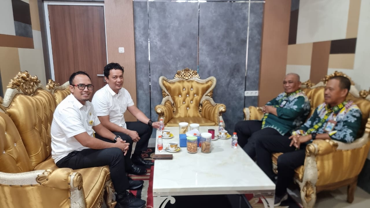 Kantor Pertanahan Kota Pontianak Lakukan Sinergitas dengan Kementerian Agama Kota Pontianak : Percepatan Pensertipikatan Wakaf dan Rumah Ibadah