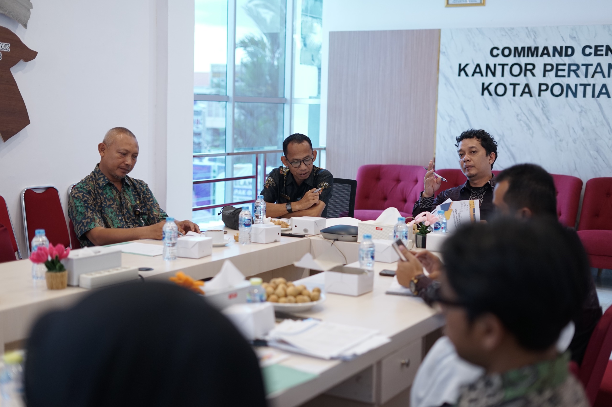 Rapat Percepatan Penyelesaian Sertipikasi Aset Pemerintah Kota Pontianak